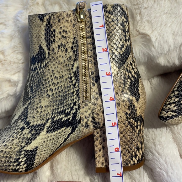 Cole Haan Eva Bootie Leather Embossed Snakeskin - Picture 14 of 17